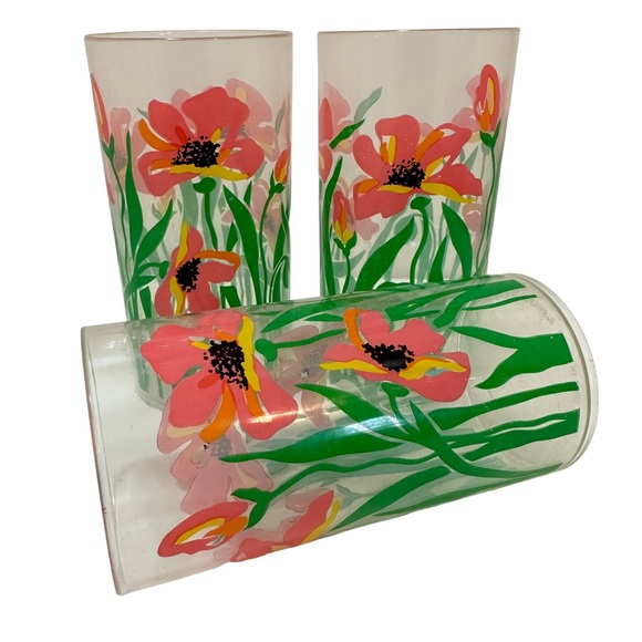 Retro Floral Drink Glasses Taiwan (3) - Picture 1 of 6